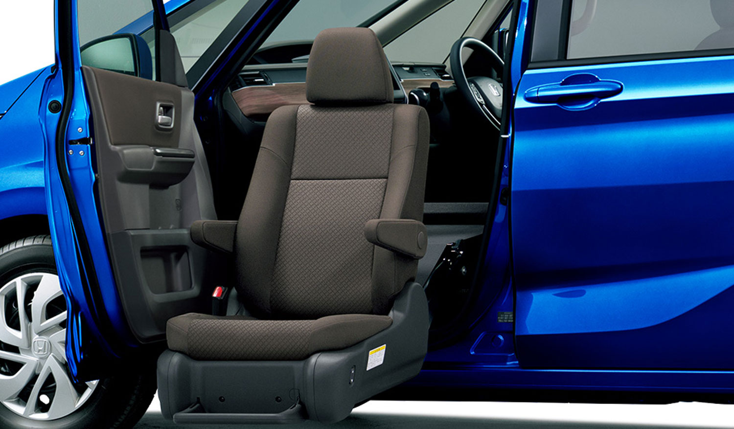 Free Website Template by FreeHTML5.co